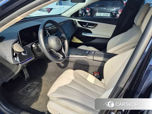 Mercedes-Benz E-Class W214 2024 Синий из Кореи, фото 3