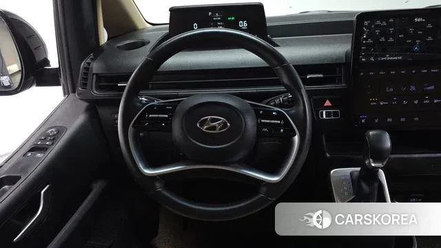 Hyundai Staria 2024 Черный из Кореи, фото 3