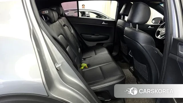 Kia Sportage The Bold 2018 Серебряный из Кореи, фото 3