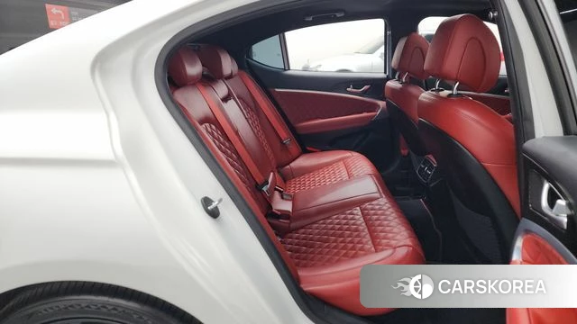 Genesis The New G70 2021 Белый из Кореи, фото 3