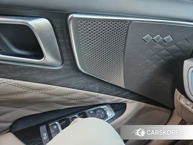 Kia K8 2023 Белый из Кореи, фото 3