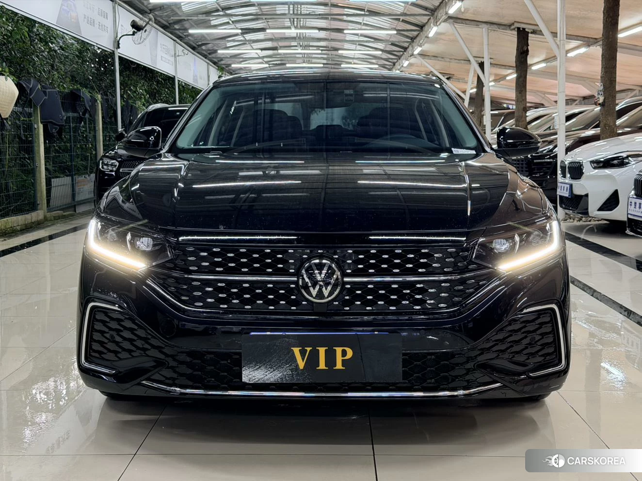 Volkswagen Passat 2024 Черный из Китая, фото 3