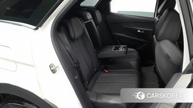Peugeot 3008 second generation 2020 Белый из Кореи, фото 3