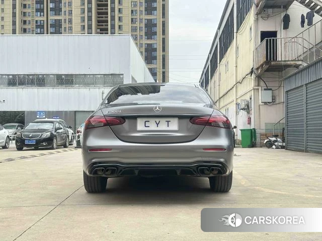 Mercedes-Benz E-class 2023 Темно-серый из Китая, фото 3