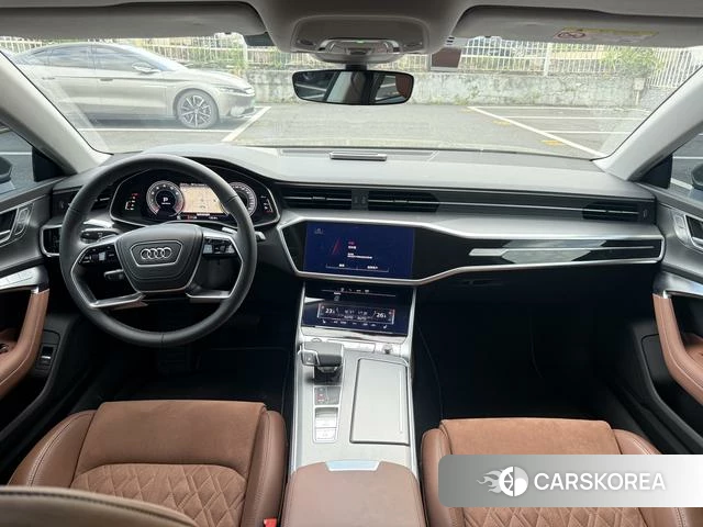 Audi A7L 2024 Темно-серый из Китая, фото 3