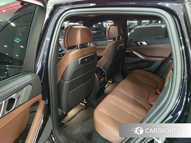 BMW X6 (G06) 2025 Черный из Кореи, фото 3