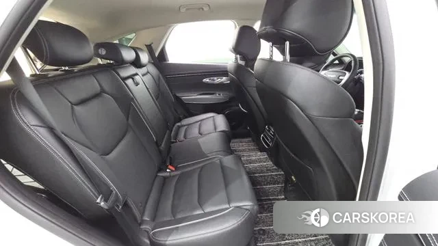 Genesis GV70 2023 Белый из Кореи, фото 3