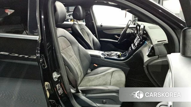 Mercedes-Benz GLC-Class X253 2019 Черный из Кореи, фото 3