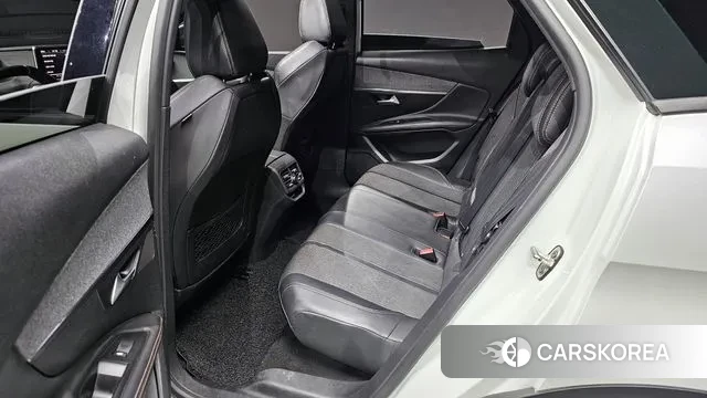 Peugeot 3008 second generation 2018 Белый из Кореи, фото 3