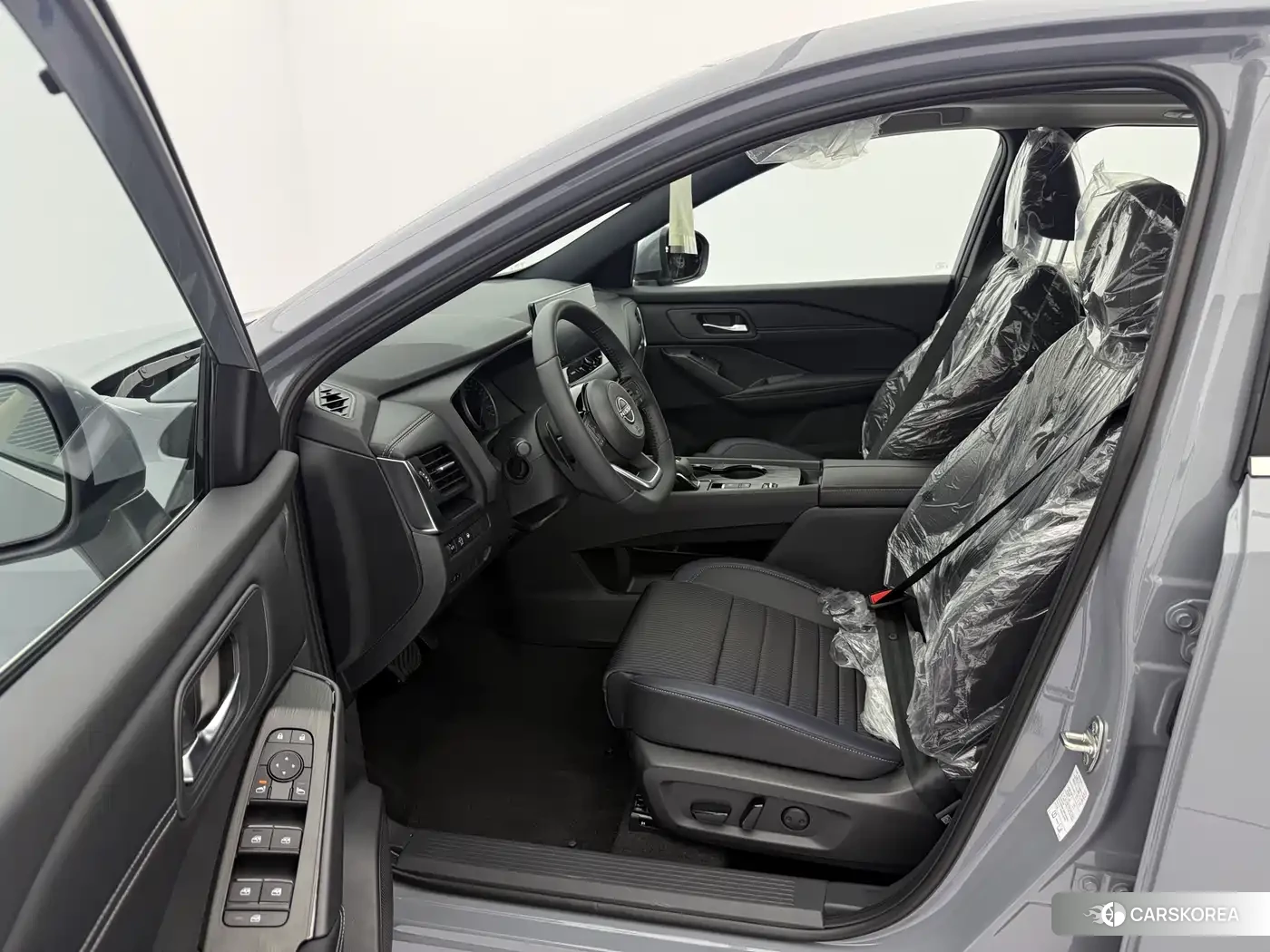 Nissan Qashqai 2026 Silver/gray из Китая, фото 3