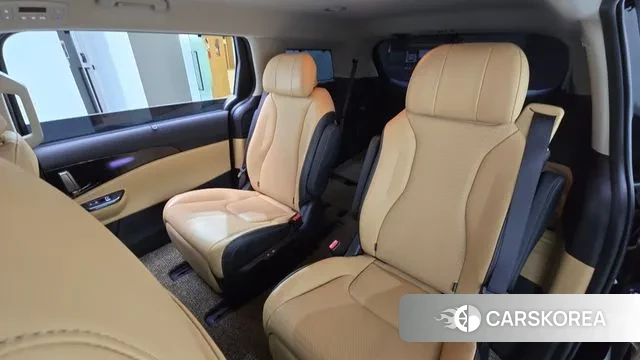 Kia Carnival 4th generation 2023 Черный из Кореи, фото 3