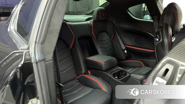 Maserati GranTurismo 2018 Черный из Кореи, фото 3