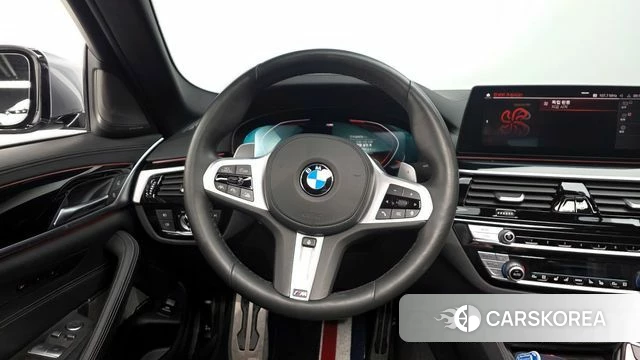 BMW 5 Series (G30) 2020 Серый из Кореи, фото 3