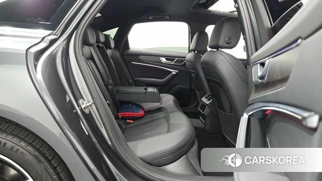 Audi A6 (C8) 2021 Серый из Кореи, фото 3