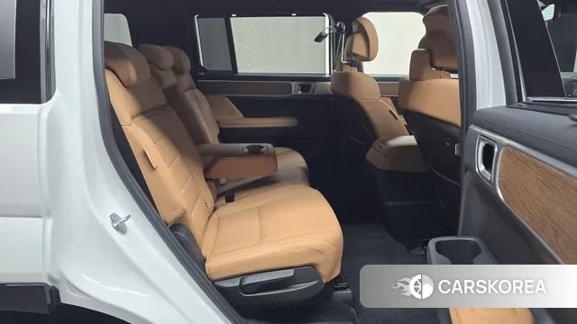 Hyundai Santa Fe (MX5) 2023 Белый из Кореи, фото 3