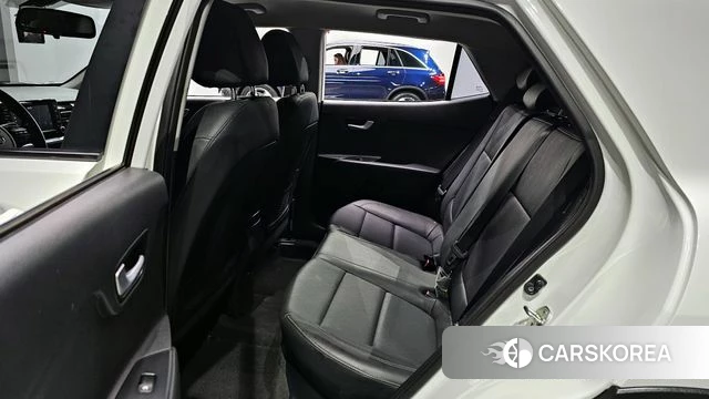 Kia Stonic 2018 Белый из Кореи, фото 3