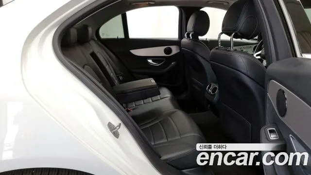 Mercedes-Benz C-Class W205 id 2678204 из Кореи 3