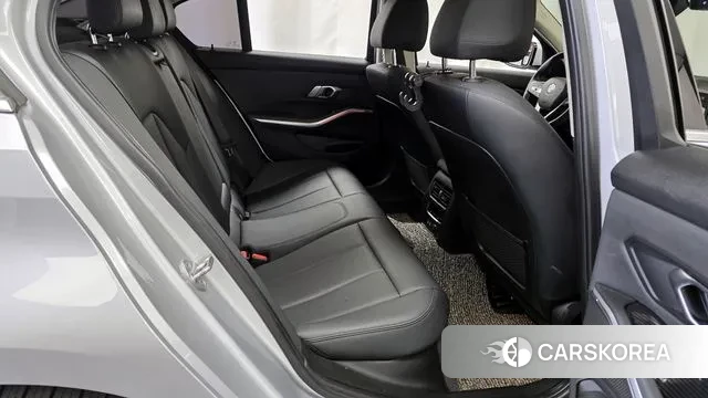 BMW 3 Series (G20) 2019 Серебряный из Кореи, фото 3