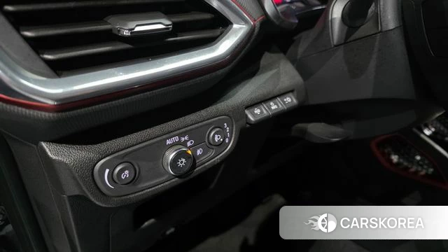 Chevrolet (GM Daewoo) Trailblazer 2022 Черный из Кореи, фото 3