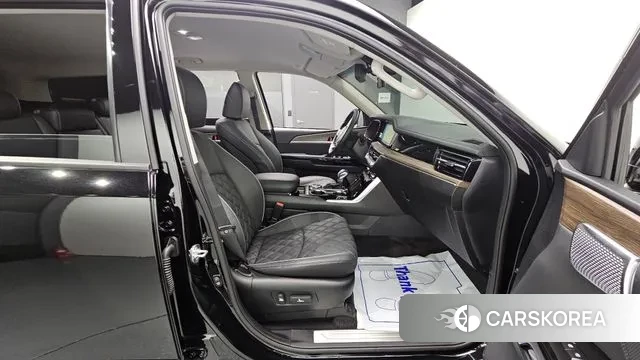 Kia Mohave Master 2023 Черный из Кореи, фото 3