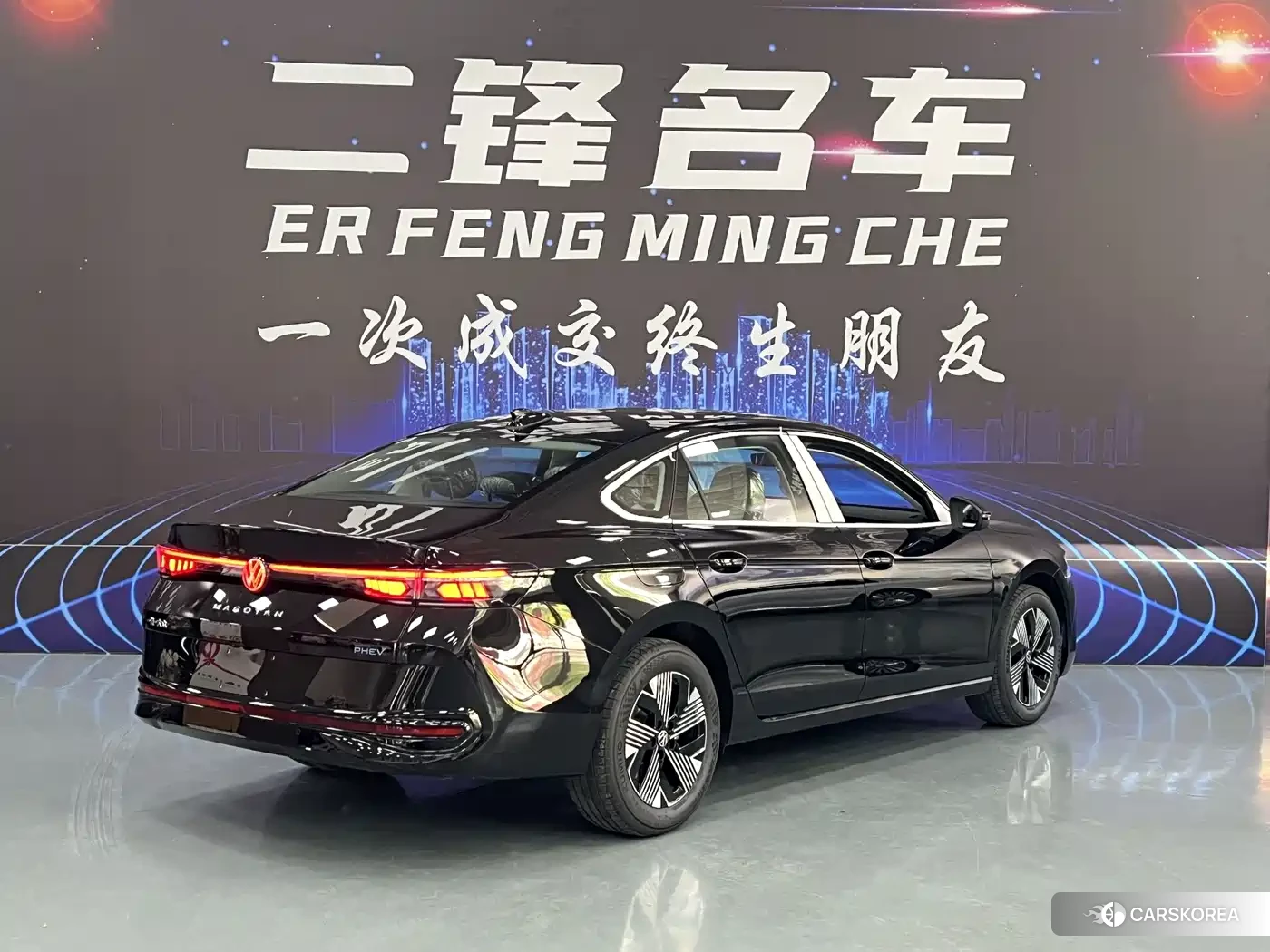 Volkswagen Magotan 2026 Черный из Китая, фото 3