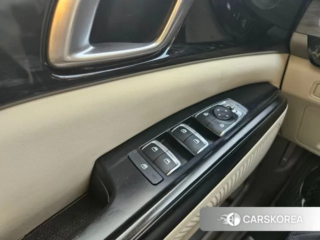 Kia Carnival 4th generation 2021 Белый из Кореи, фото 3