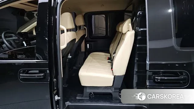 Hyundai Staria 2025 Черный из Кореи, фото 3