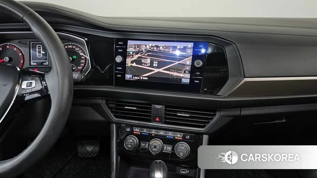 Volkswagen 7th Generation of Jetta 2020 Белый из Кореи, фото 3