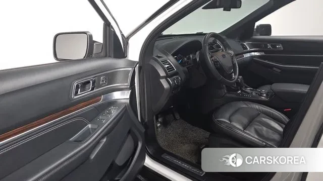 Ford Explorer 2018 Белый из Кореи, фото 3