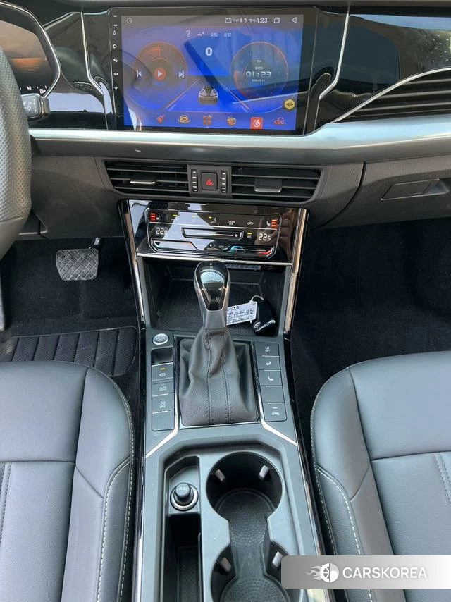 Volkswagen Passat 2023 Черный из Китая, фото 3