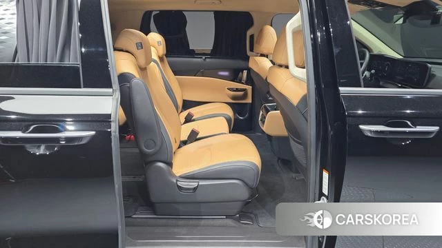 Kia Carnival 4th generation 2023 Черный из Кореи, фото 3