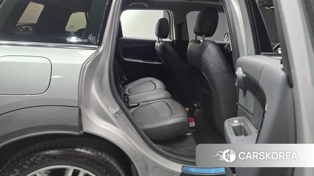 Mini Cooper Countryman 2023 Серебристо-серый из Кореи, фото 3