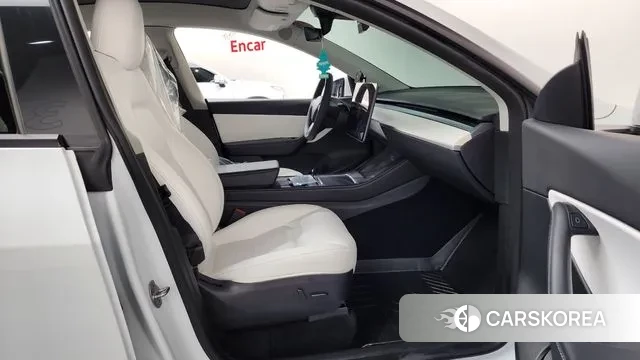 Tesla Model Y 2022 Белый из Кореи, фото 3