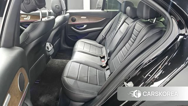 Mercedes-Benz E-Class W213 2018 Черный из Кореи, фото 3