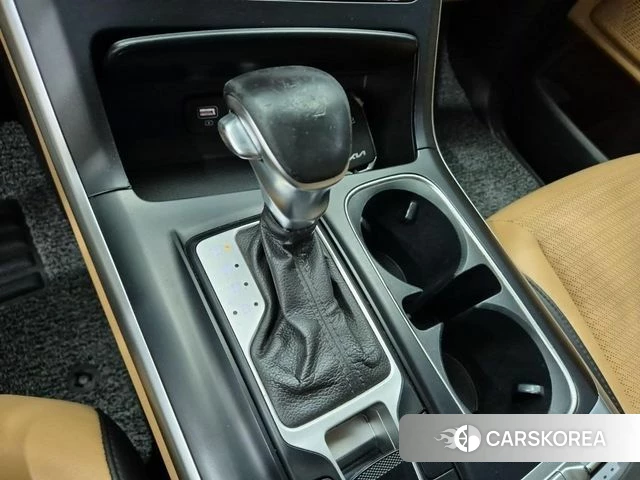 Kia Carnival 4th generation 2023 Белый из Кореи, фото 3