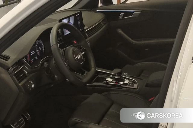 Audi A4L 2025 Белый из Китая, фото 3