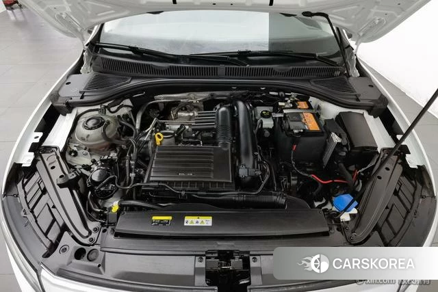 Volkswagen Sagitar 2022 Белый из Китая, фото 3