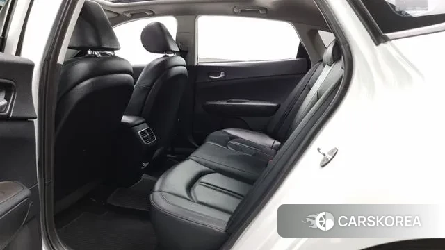 Kia The New K5 2nd generation 2018 Белый из Кореи, фото 3