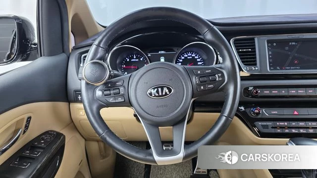 Kia The New Carnival 2019 Черный из Кореи, фото 3