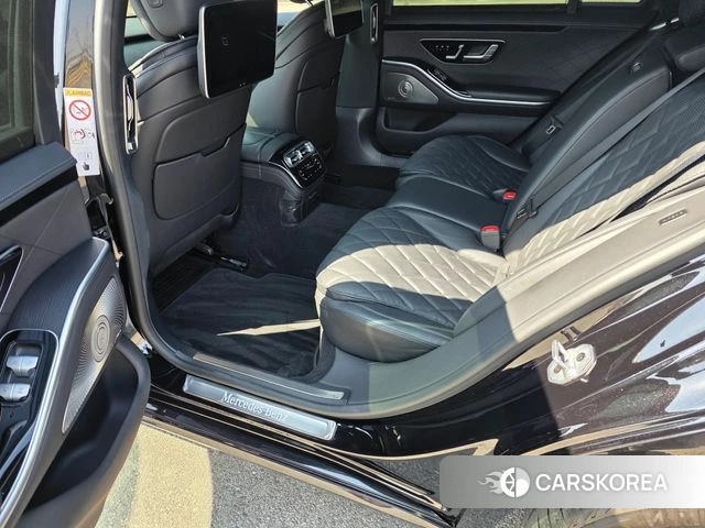 Mercedes-Benz S-Class W223 2024 Черный из Кореи, фото 3