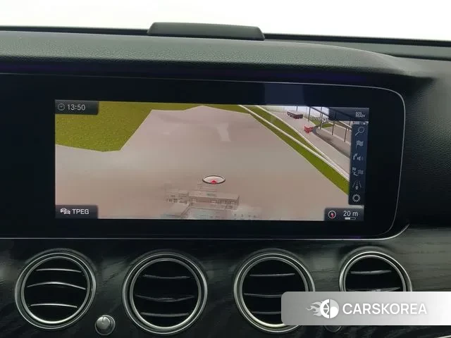 Mercedes-Benz E-Class W213 2019 Белый из Кореи, фото 3