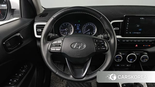 Hyundai Venue 2022 Белый из Кореи, фото 3