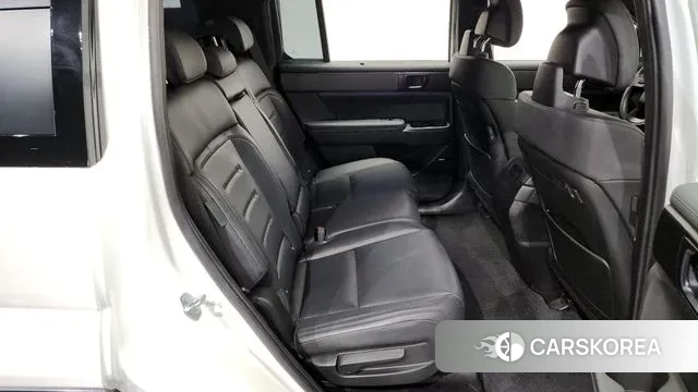 Hyundai Santa Fe (MX5) 2023 Белый из Кореи, фото 3