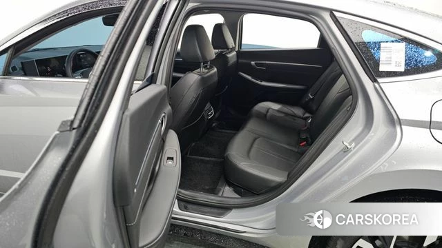 Hyundai Sonata D Edge (DN8) 2025 Серебристо-серый из Кореи, фото 3
