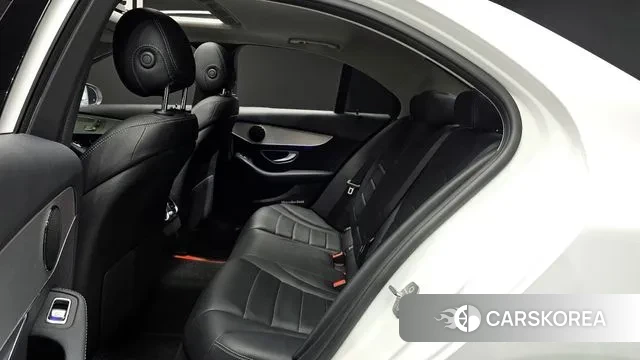 Mercedes-Benz C-Class W205 2020 Белый из Кореи, фото 3