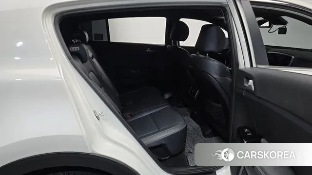 Kia Sportage The Bold 2018 Белый из Кореи, фото 3