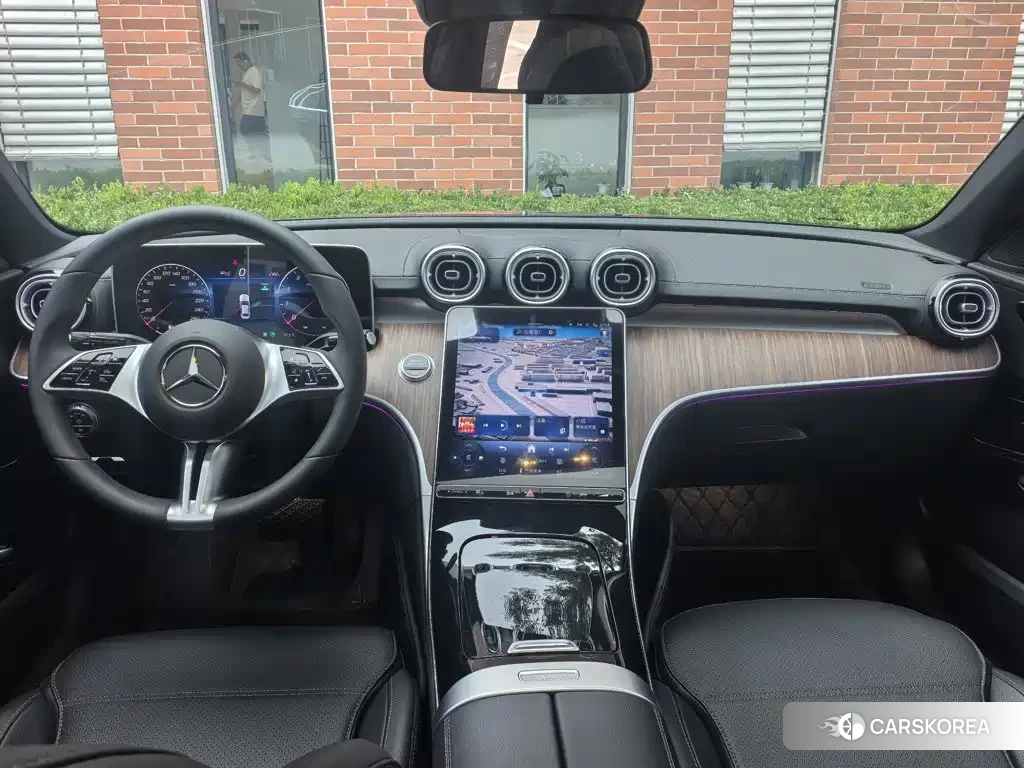 Mercedes-Benz C-class 2025 Черный из Китая, фото 3