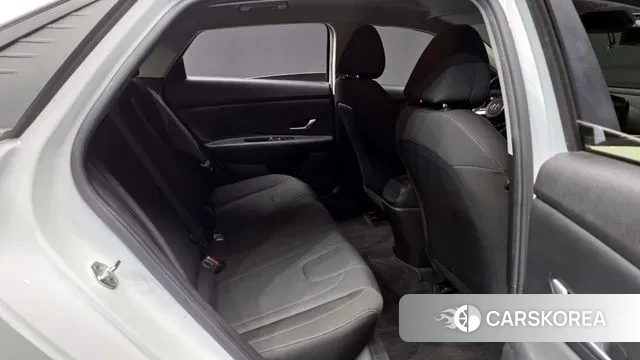 Hyundai Avante (CN7) 2021 Белый из Кореи, фото 3