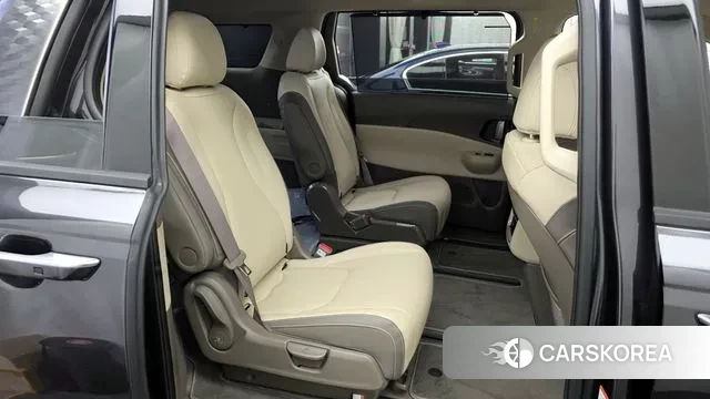 Kia The New Carnival 4th Generation 2025 Серый из Кореи, фото 3