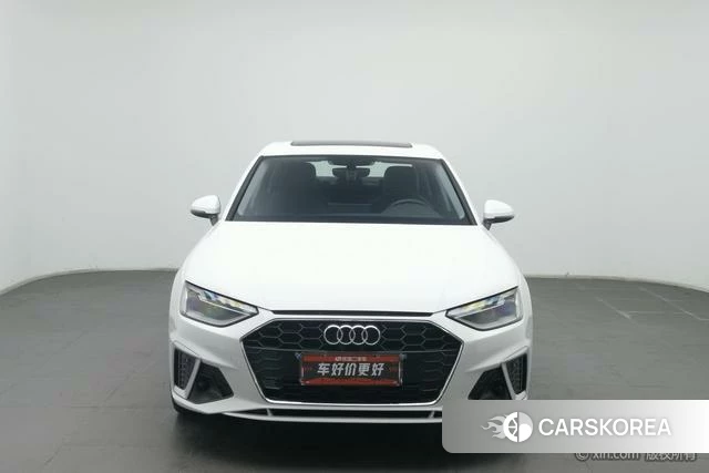 Audi A4L 2022 Белый из Китая, фото 3